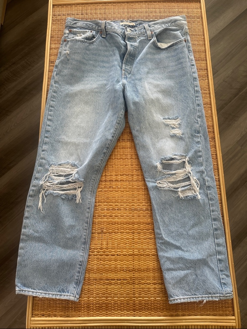 Levi's Wedgie Straight Leg Light Blue Distressed Jeans Size 33